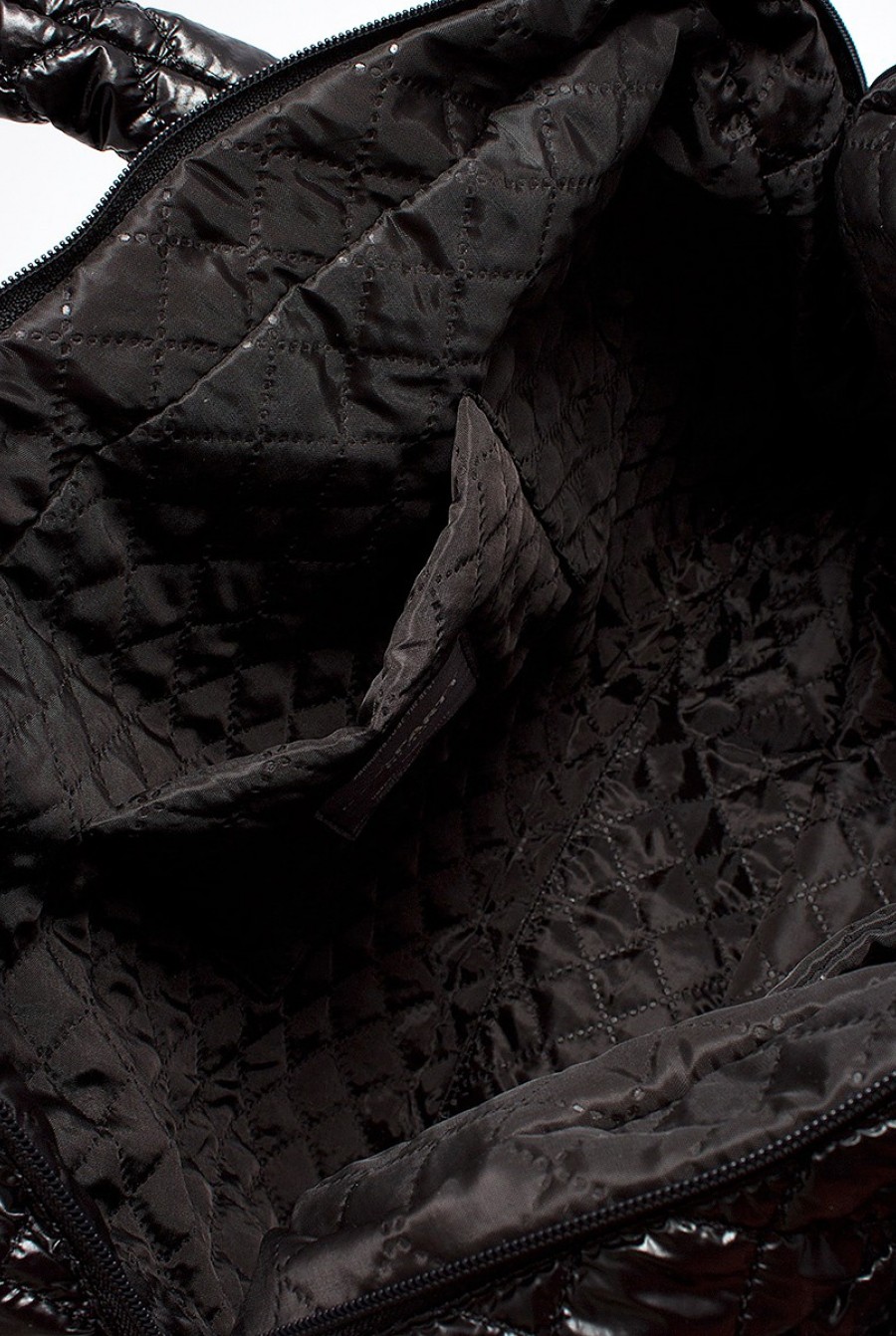 Стеганая сумка-портфель с черным лаковым покрытием- Фото 3