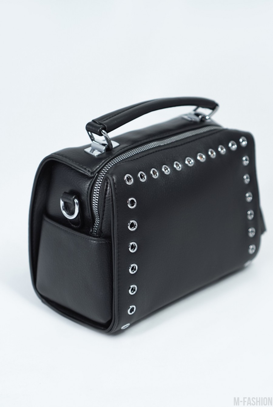 Черная сумка-чемоданчик с люверсами- Фото 2