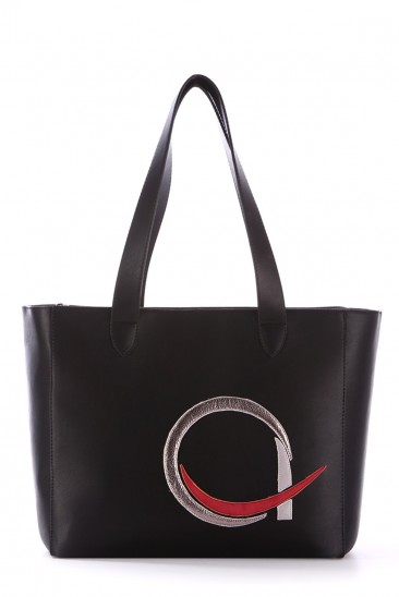 Черная сумка с кожаной красно-серебристой аппликацией