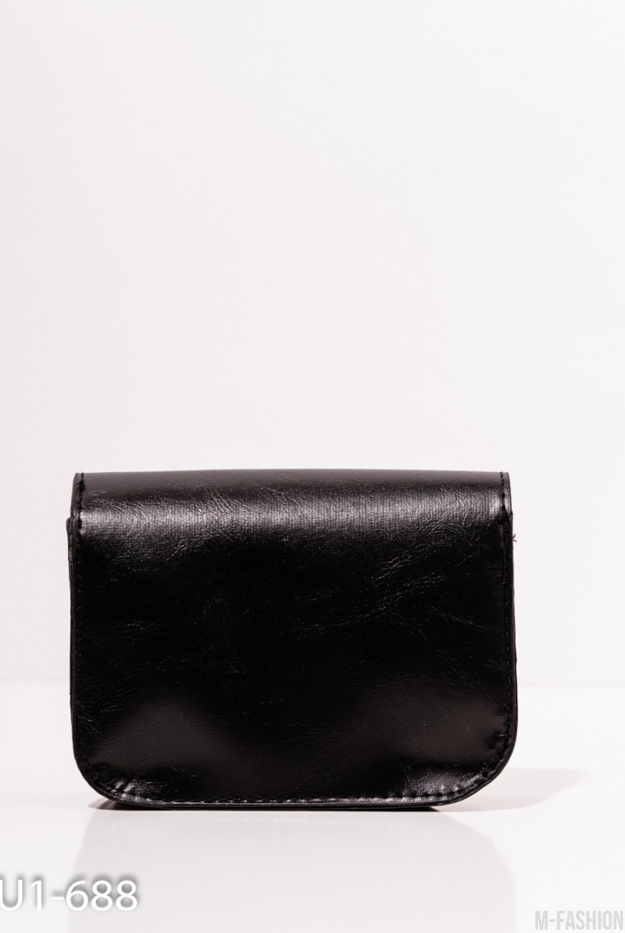 Черная маленькая каркасная сумка на цепочке- Фото 3
