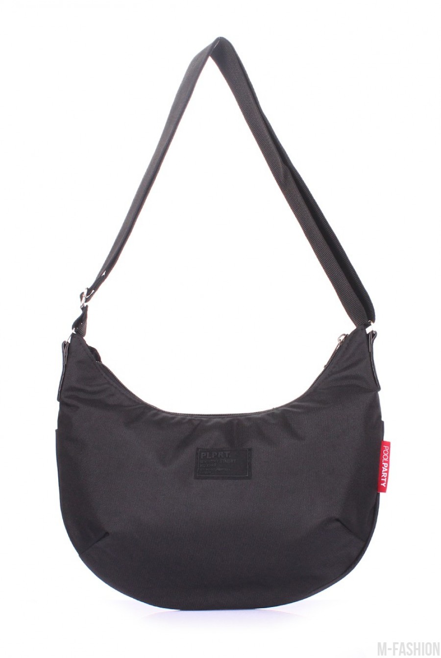 Черная сумочка с удобным ремнем на плечо - Фото 1