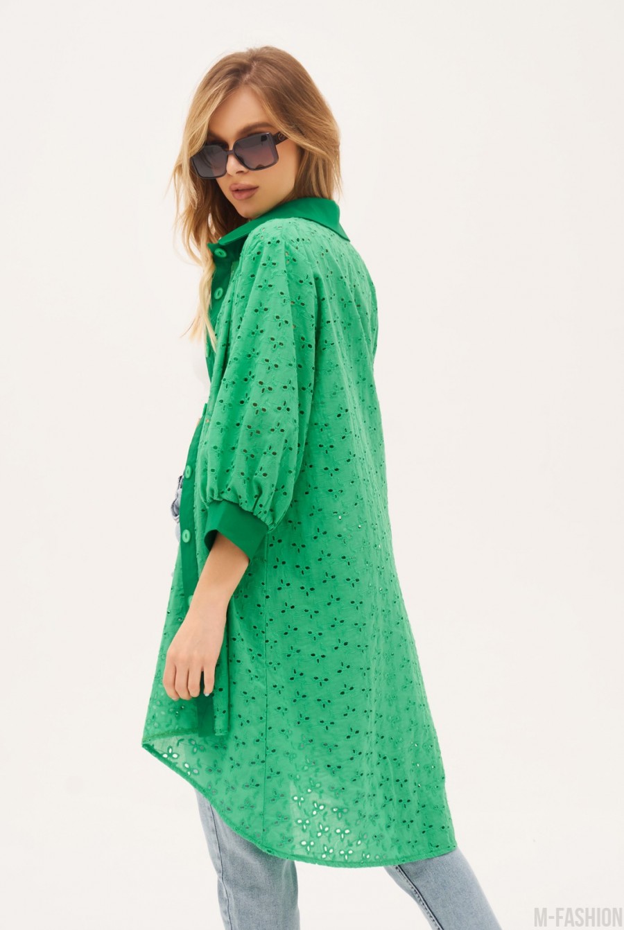 Зеленое асимметричное хлопковое платье-рубашка- Фото 3