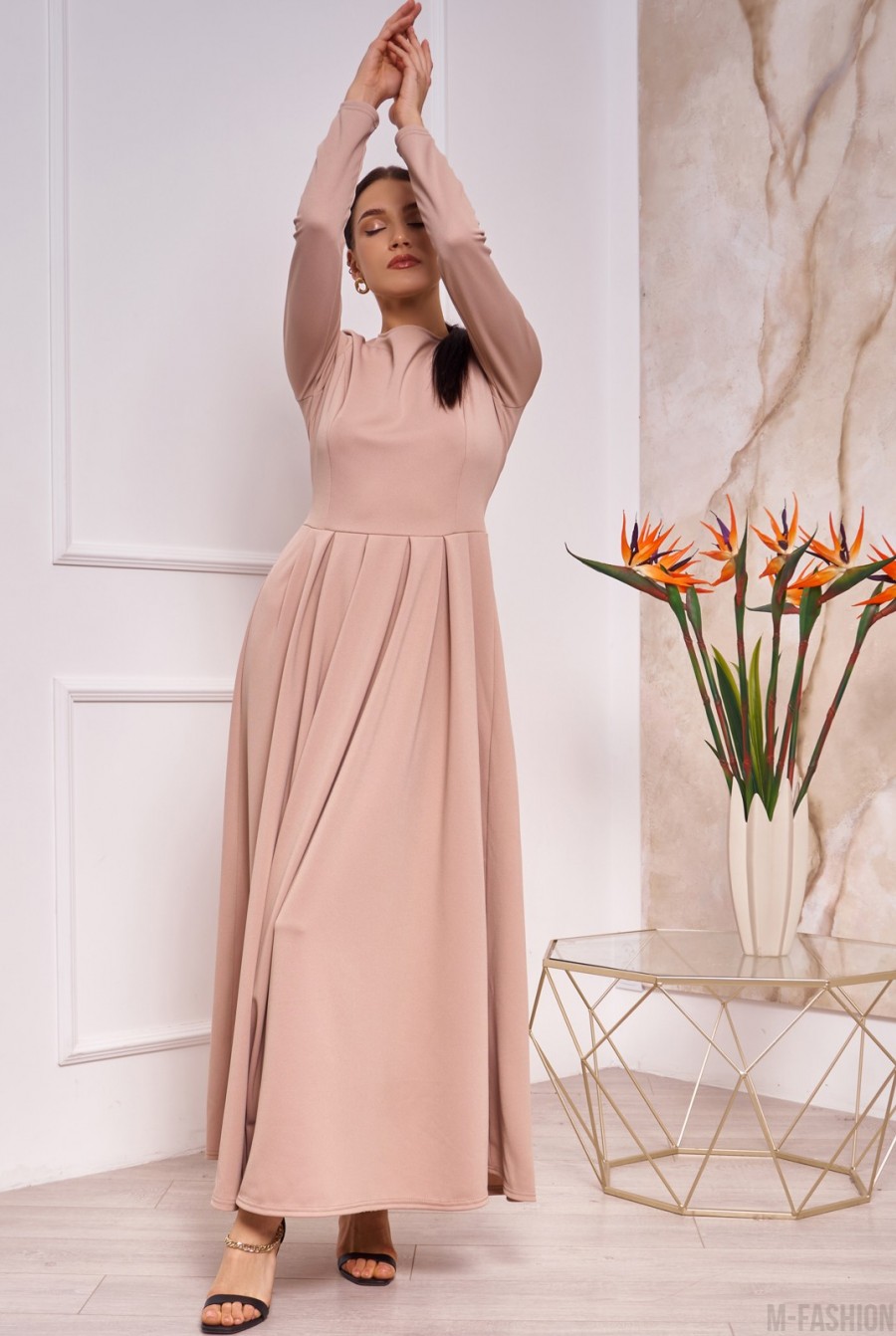 Купить женские вечерние платья из трикотажа в интернет магазине hb-crm.ru