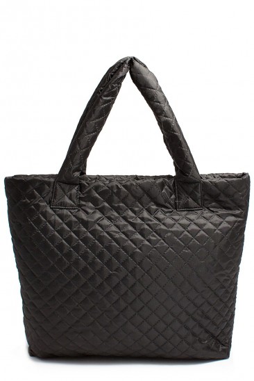 Стеганая черная сумка с удобным и стильным дизайном