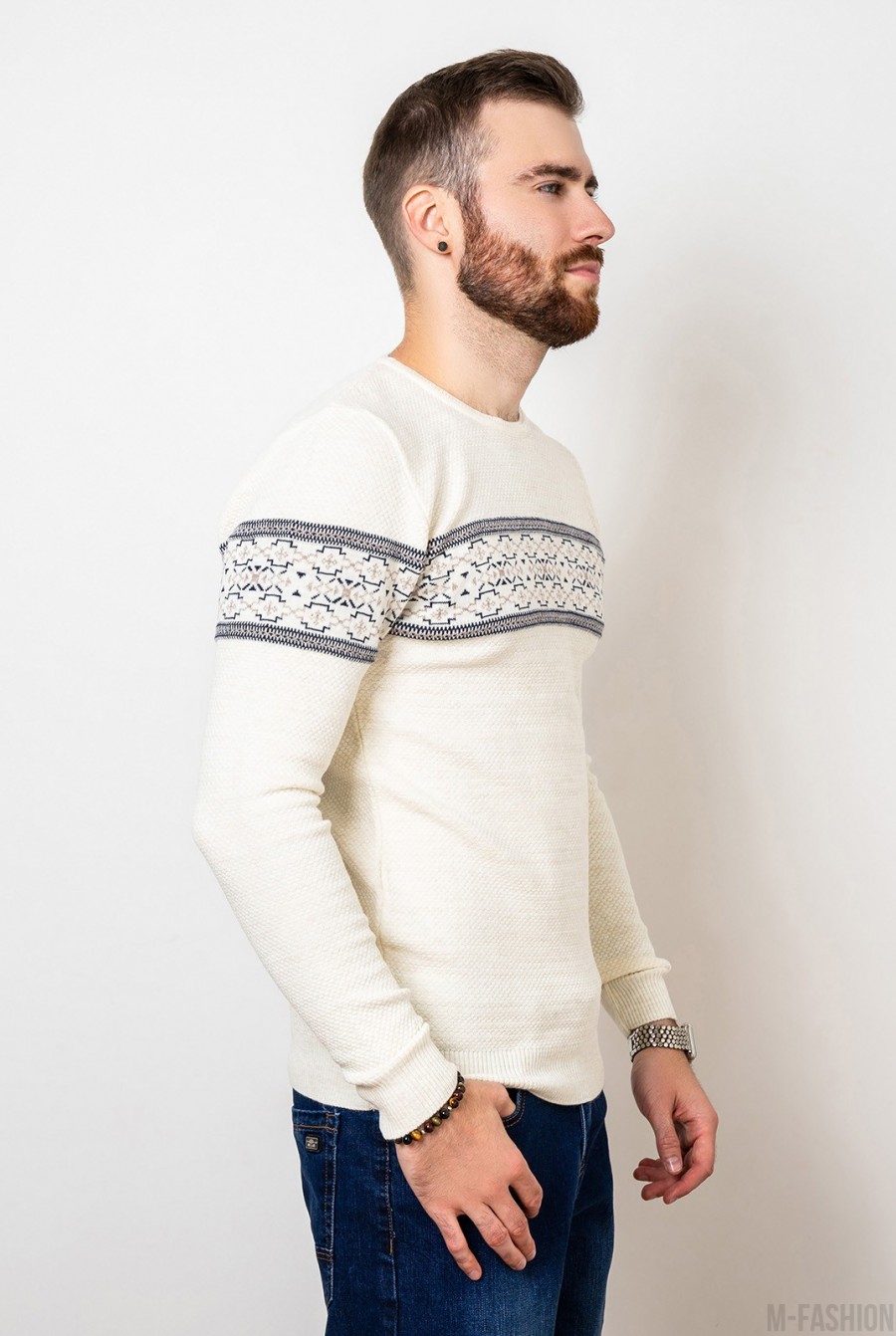 Молочный свитер фактурной вязки- Фото 2