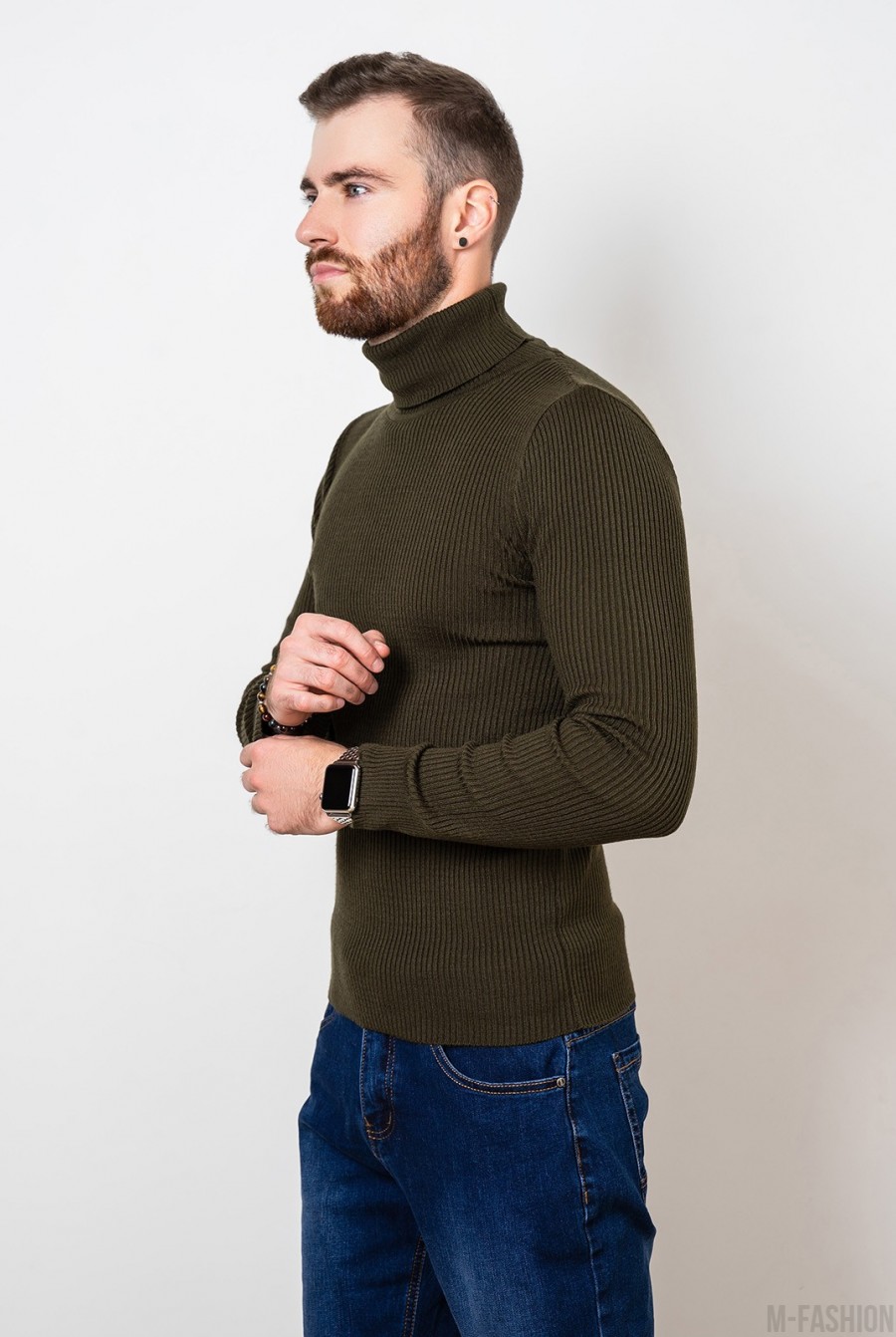 Шерстяной свитер цвета хаки с высоким горлом- Фото 2