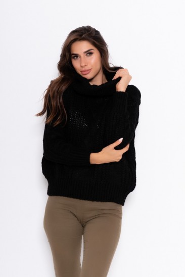 Черный вязаный теплый свитер с хомутом