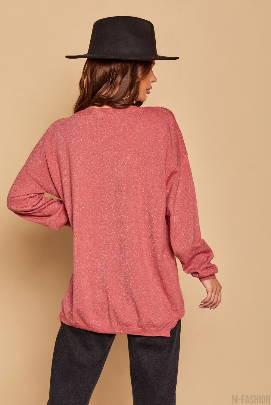 Розовый свободный свитер с люрексом- Фото 3