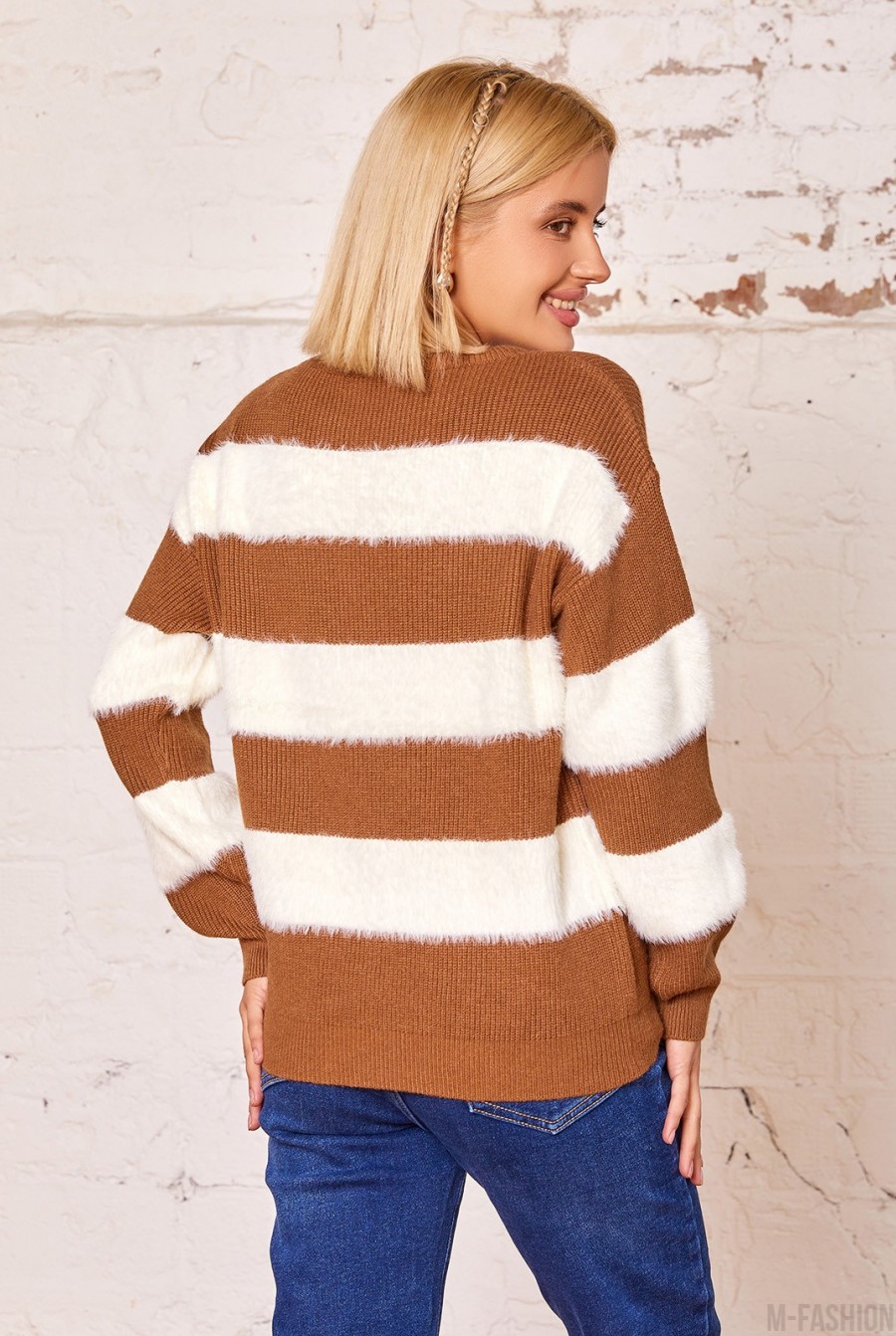 Коричневый комбинированный полосатый свитер- Фото 3
