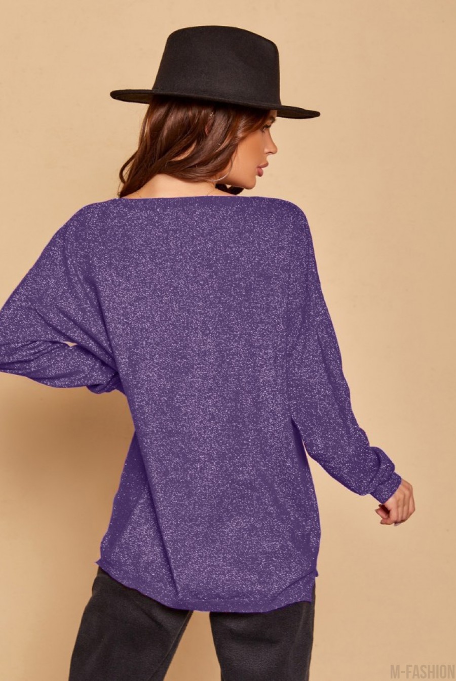 Фиолетовый свободный свитер с люрексом- Фото 3