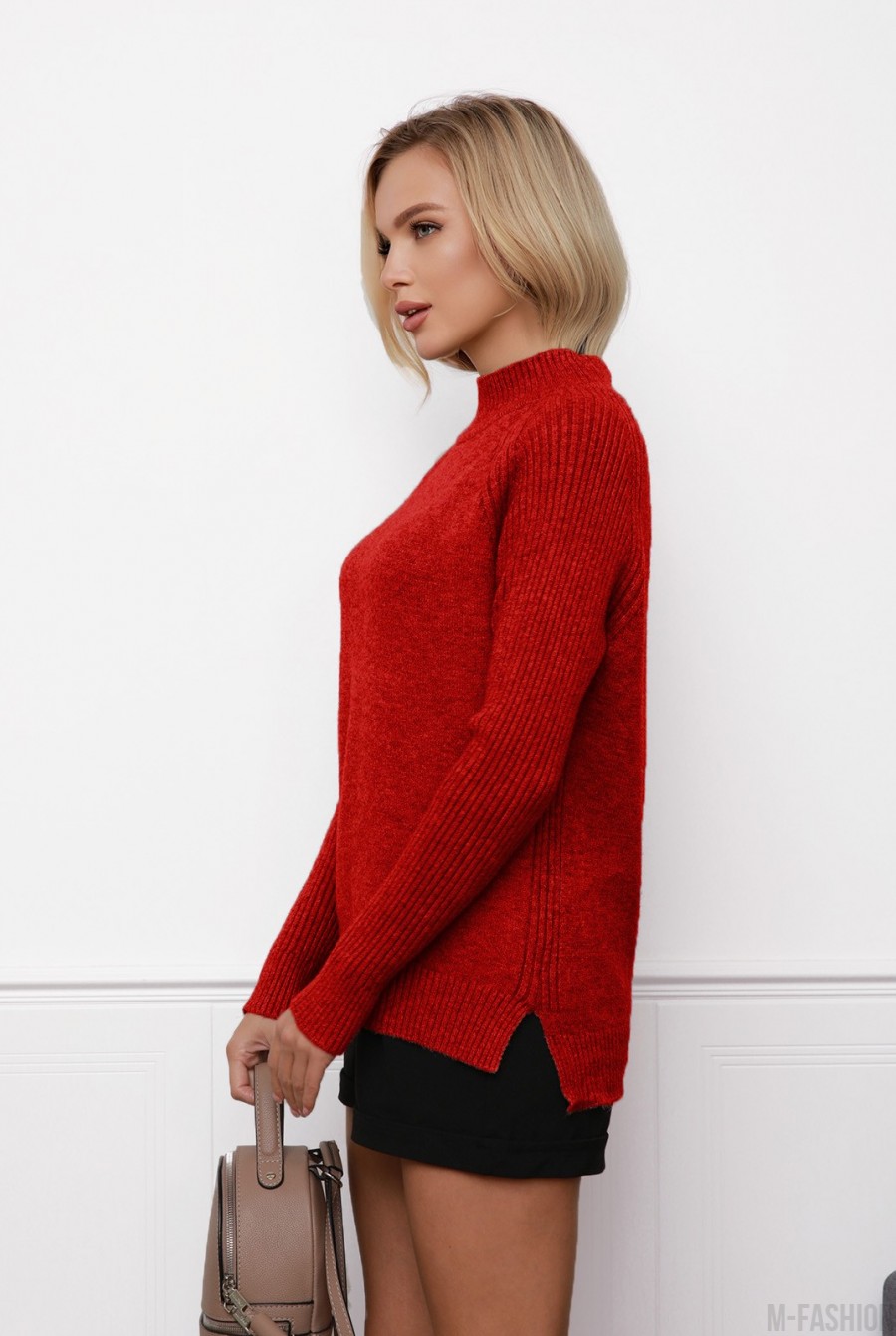 Красный шерстяной свитер с фактурными вставками- Фото 2