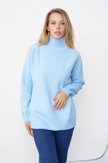 Голубой мохеровый вязаный свитер с пуговицами на горловине