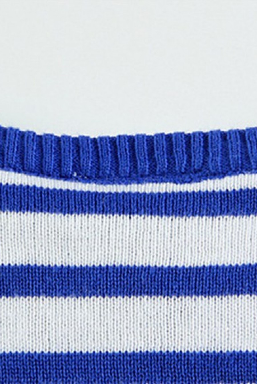 Белый в синюю полоску свитер с аппликацией- Фото 5