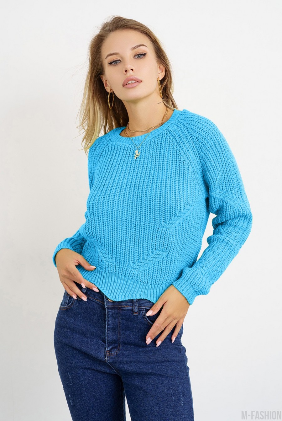 Синий вязаный свитер с фигурным низом - Фото 1