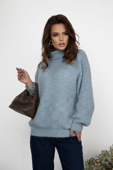 Голубой меланжевый вязаный свитер с высоким горлом
