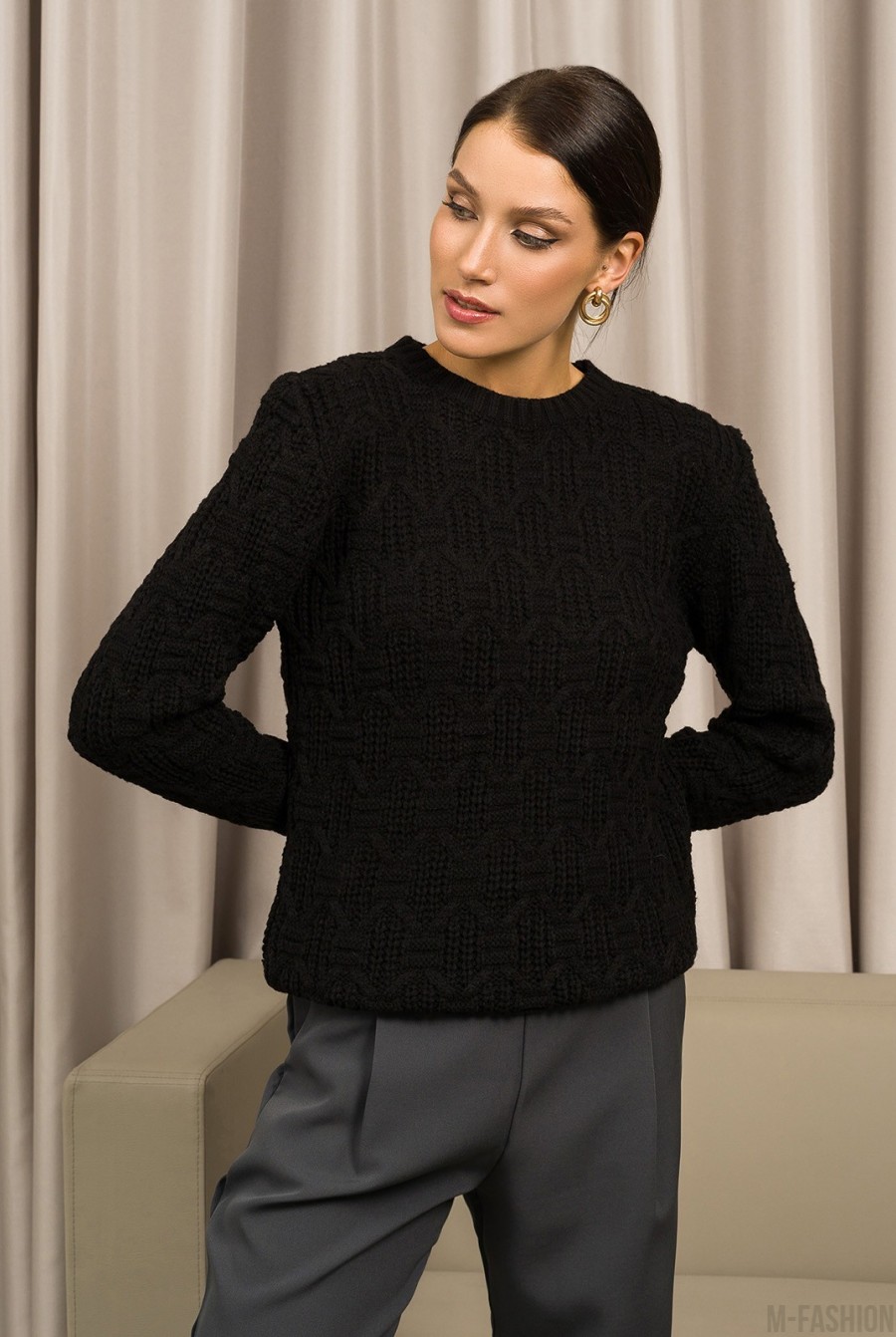 Черный шерстяной свитер с комбинированным узором - Фото 1
