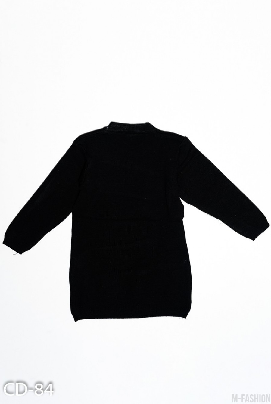 Черный вязаный удлиненный свитер с аппликацией- Фото 2