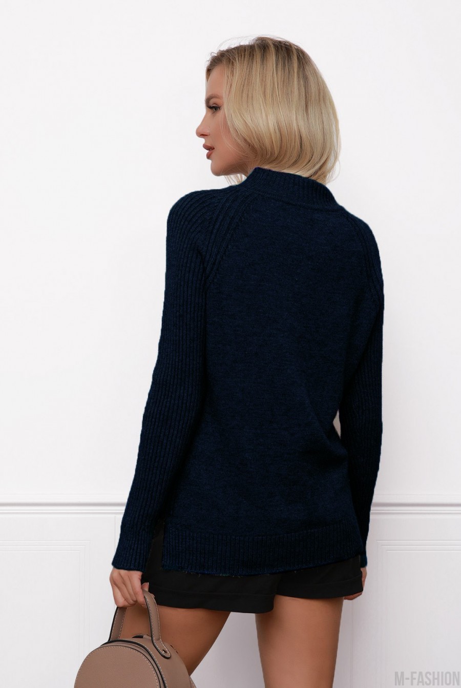 Темно-синий шерстяной свитер с фактурными вставками- Фото 3