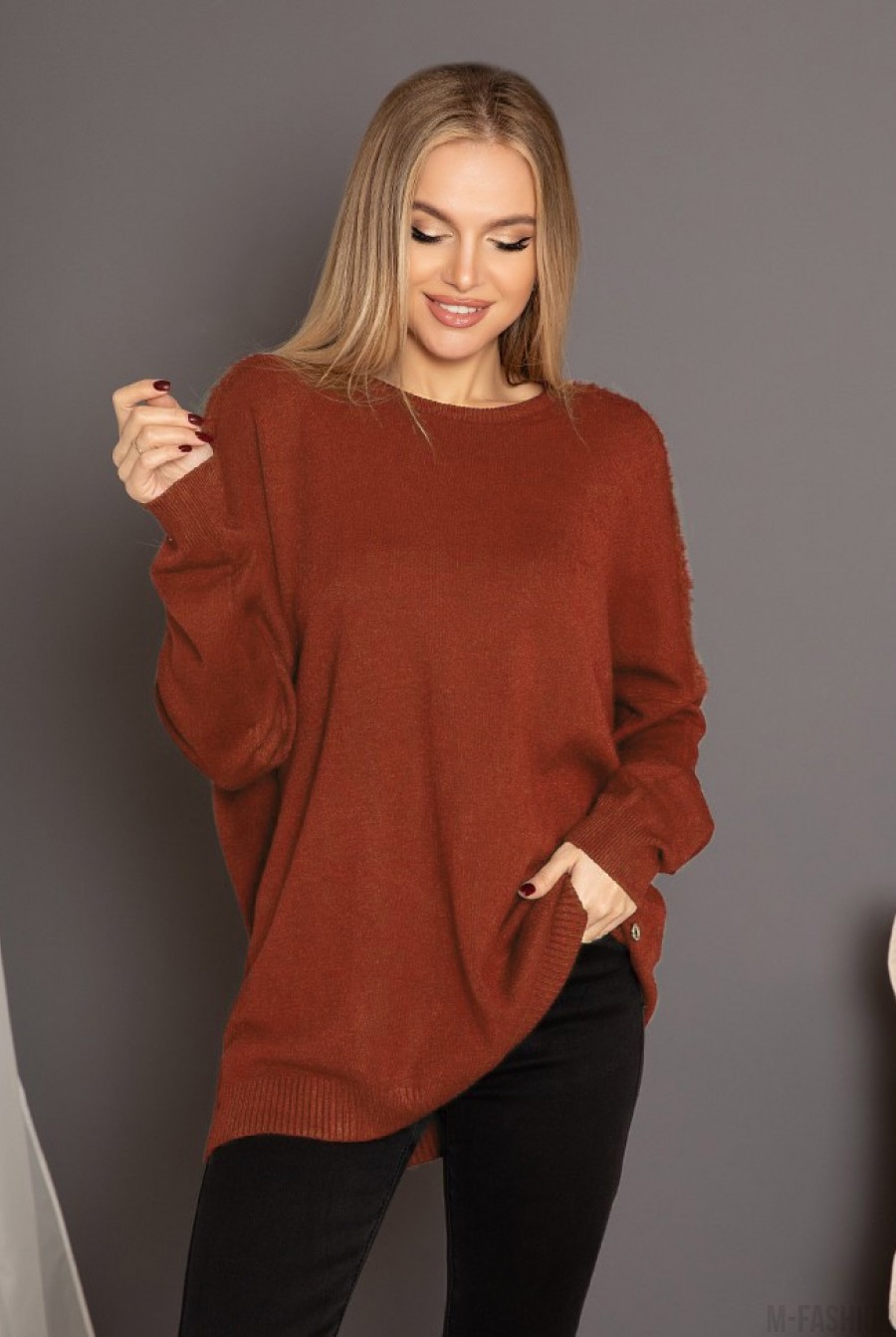 Красный ангоровый свободный свитер с вставками - Фото 1