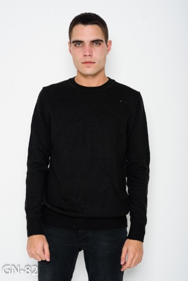 Черный однотонный шерстяной вязаный свитер
