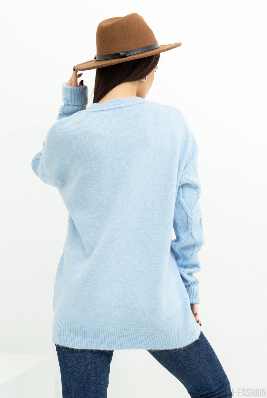 Голубой теплый свитер декорированный аранами- Фото 3