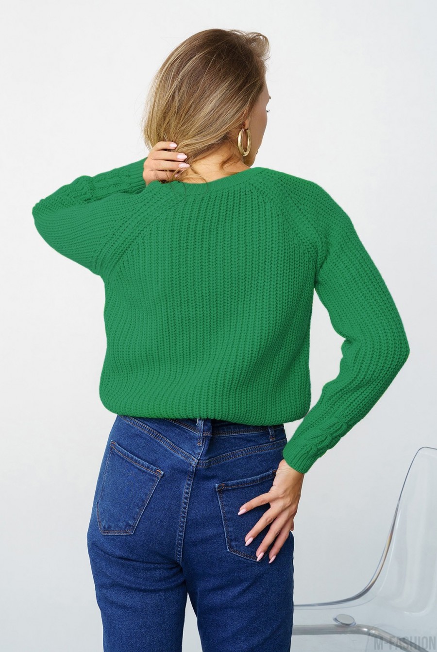 Зеленый вязаный свитер с аранами- Фото 3