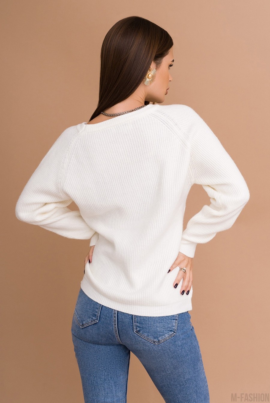 Белый ангоровый свитер с геометрическим узором- Фото 3