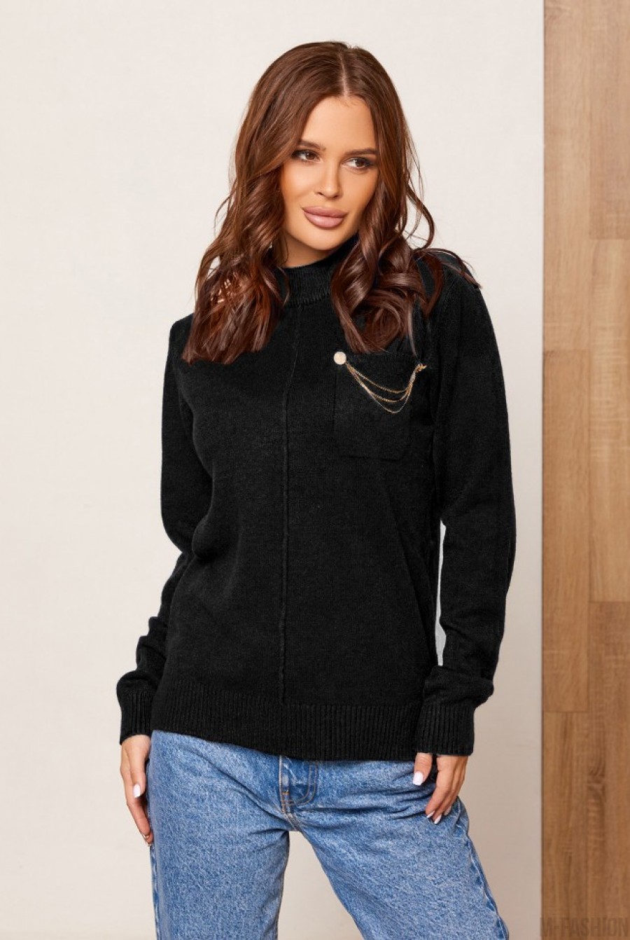Черный ангоровый свитер с накладным карманом - Фото 1