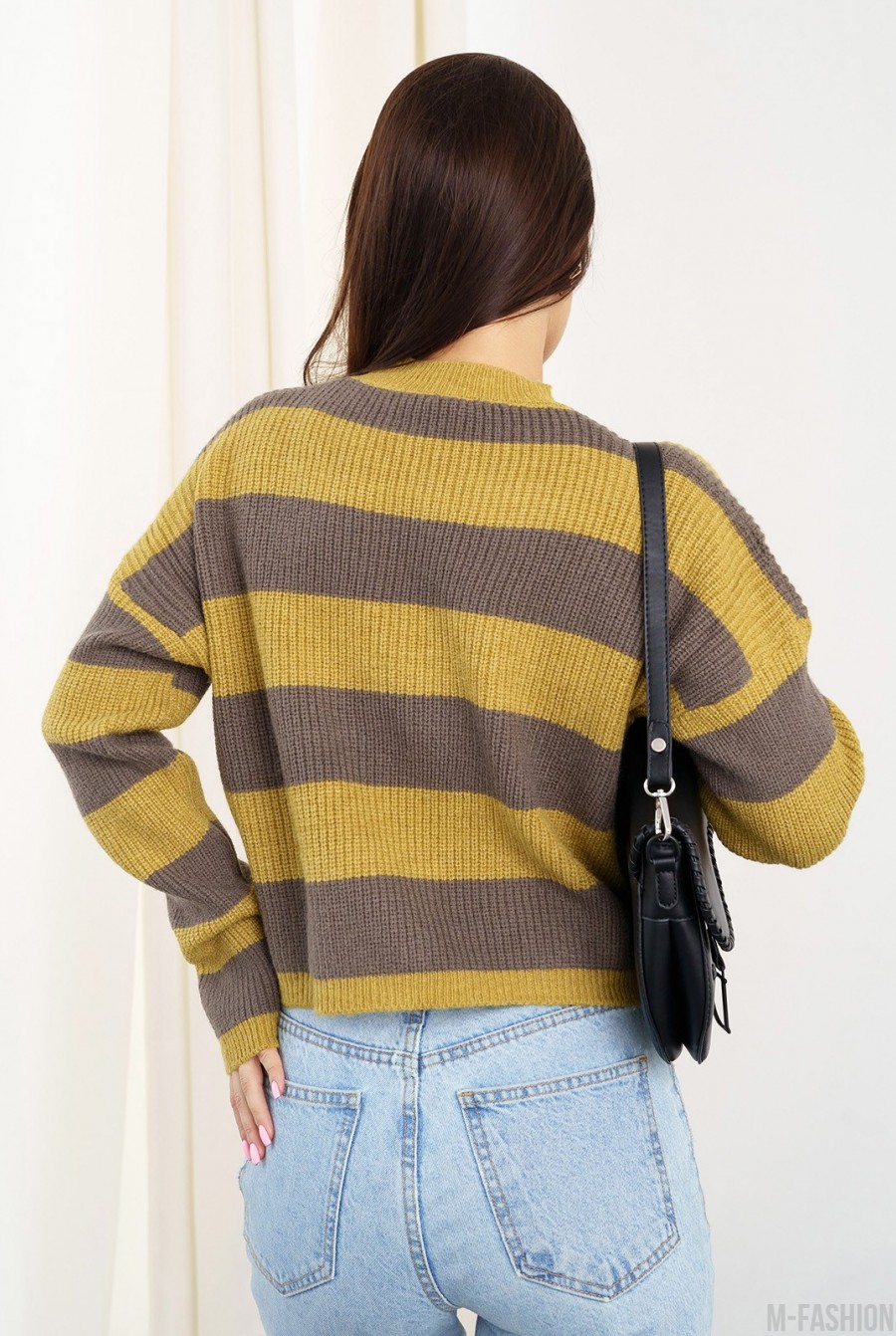 Серо-горчичный шерстяной свитер в полоску- Фото 3