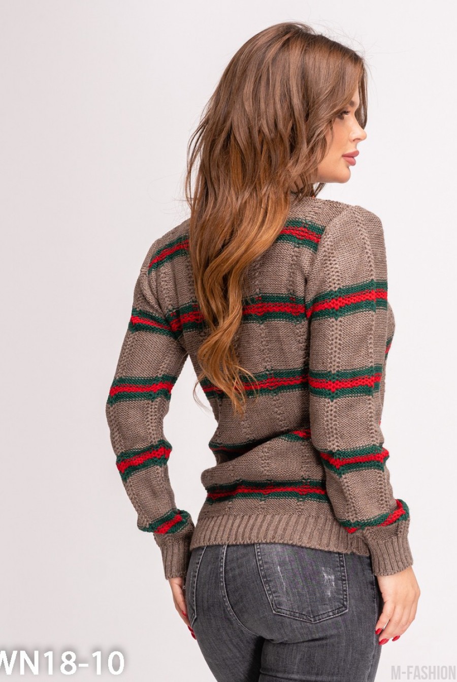Коричневый вязаный свитер с красно-зелеными полосками- Фото 5