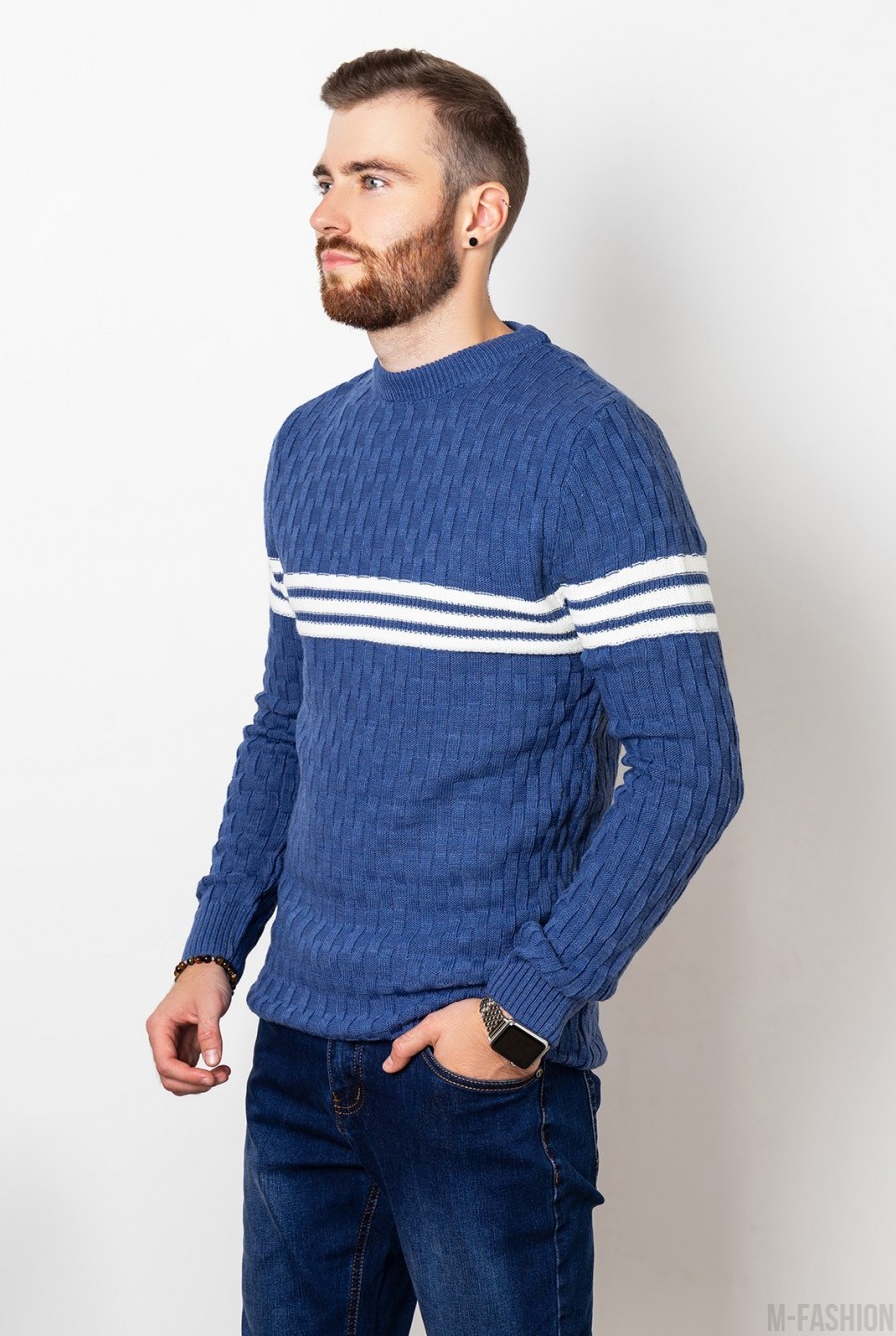 Синий вязаный свитер с горизонтальными полосками- Фото 2