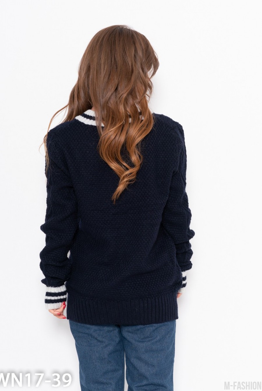 Темно-синий вязаный свитер с V-образной горловиной- Фото 2