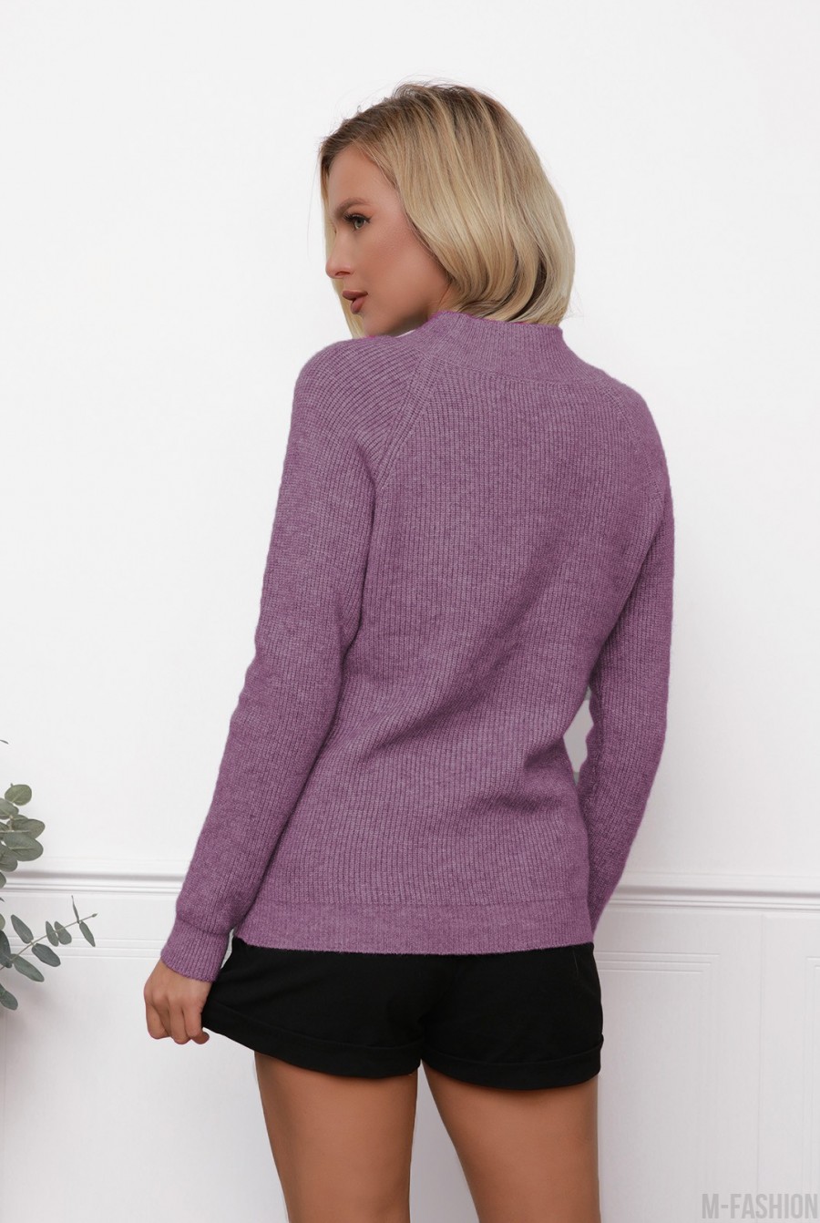 Темно-сиреневый шерстяной свитер фактурной вязки- Фото 3