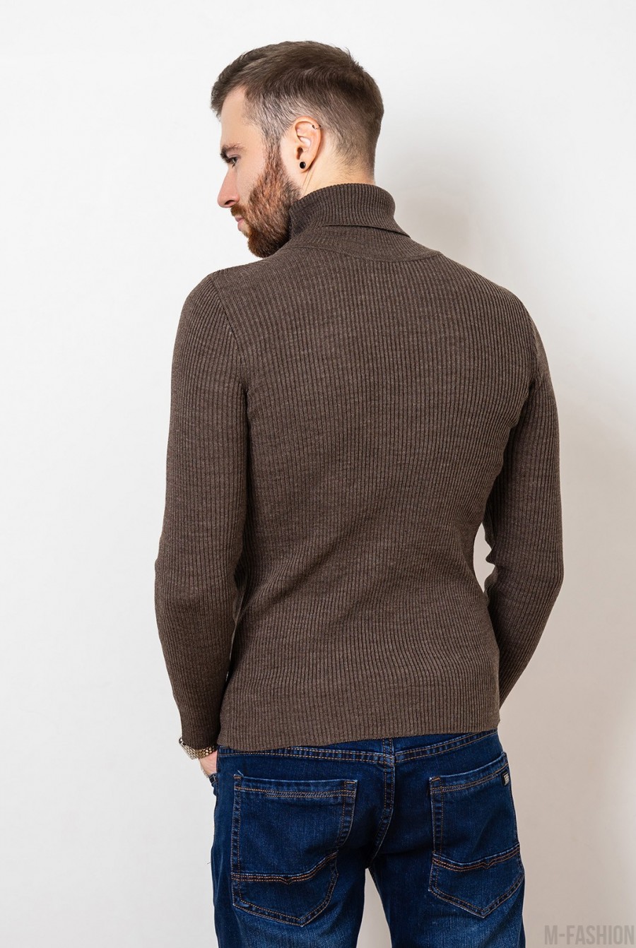 Коричневый шерстяной свитер с высоким горлом- Фото 3