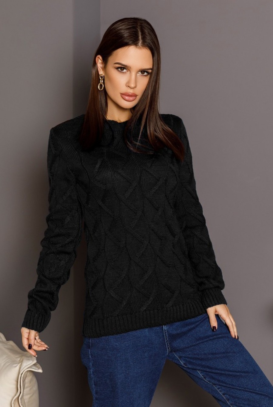 Черный шерстяной свитер объемной комбинированной вязки- Фото 3