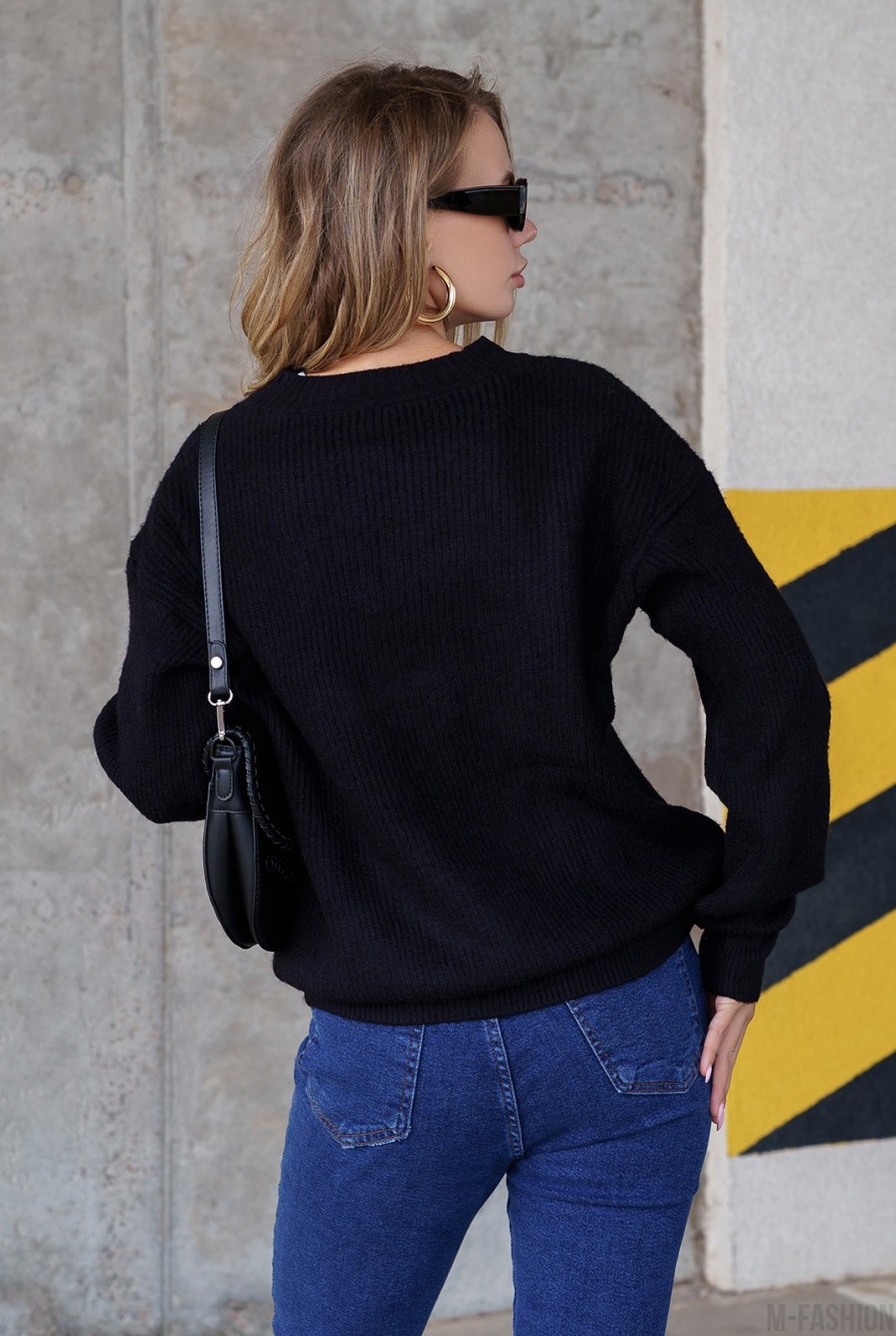 Черный шерстяной вязаный пуловер- Фото 3