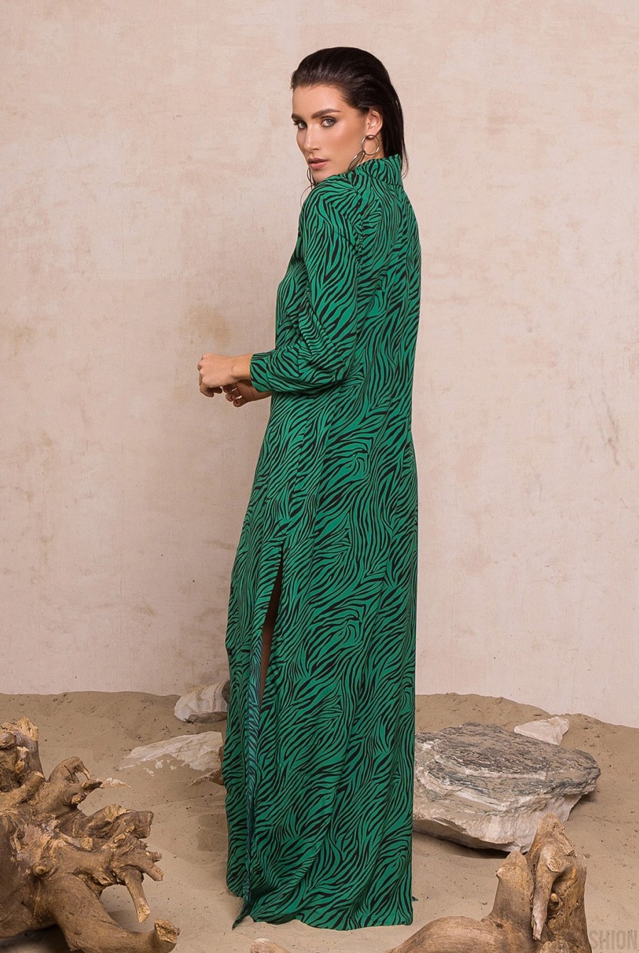 Зеленое принтованное платье-туника с длиной в пол- Фото 3