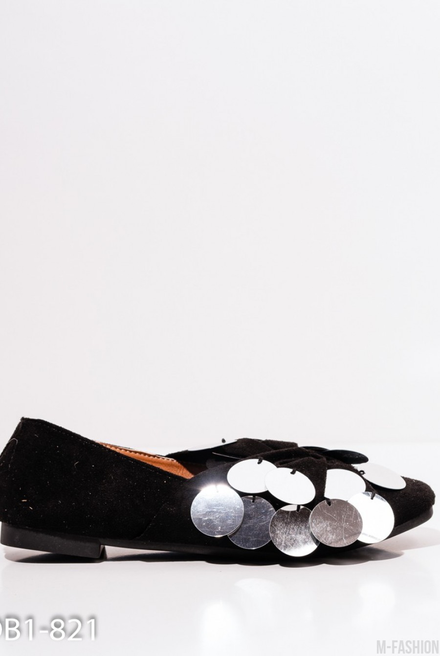 Черные замшевые туфли с крупными пайетками - Фото 1