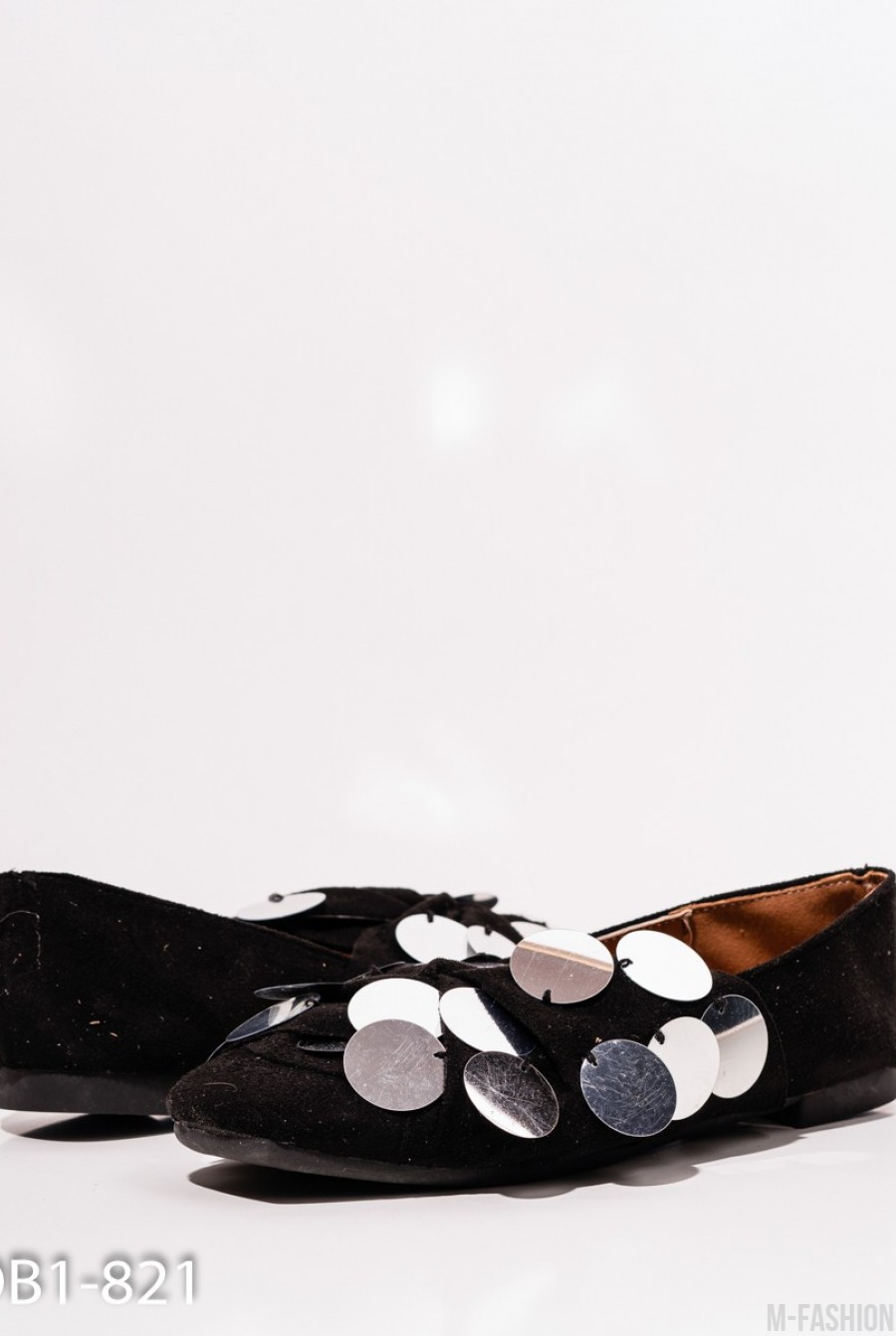 Черные замшевые туфли с крупными пайетками- Фото 3
