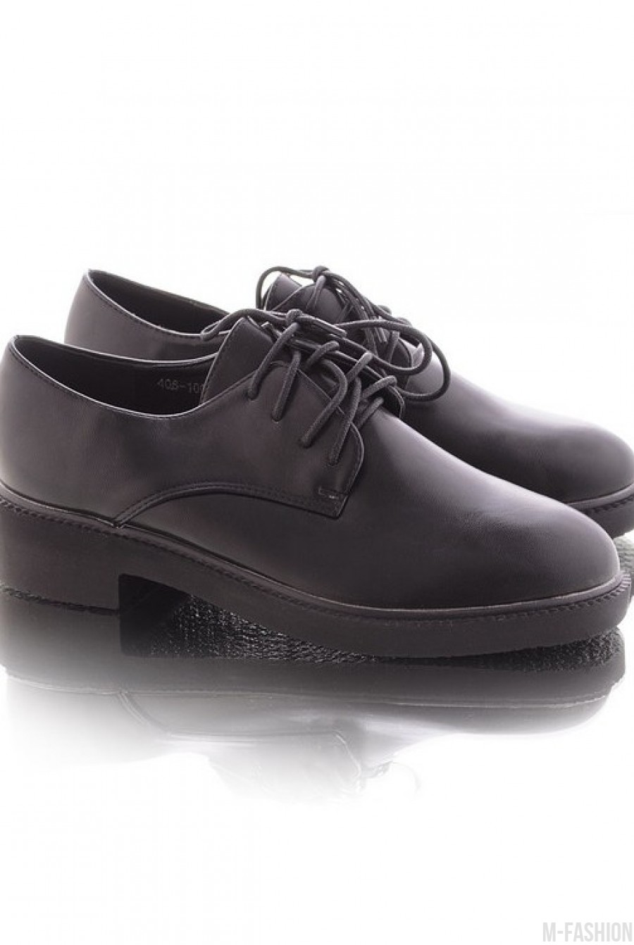 Черные классические туфли на шнуровке- Фото 2