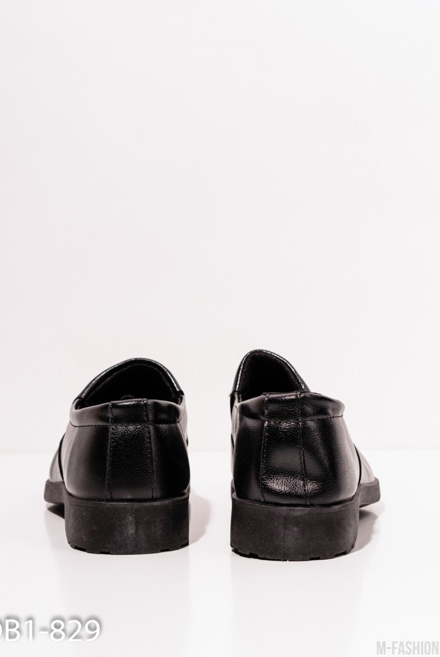 Черные классические туфли из эко-кожи- Фото 4
