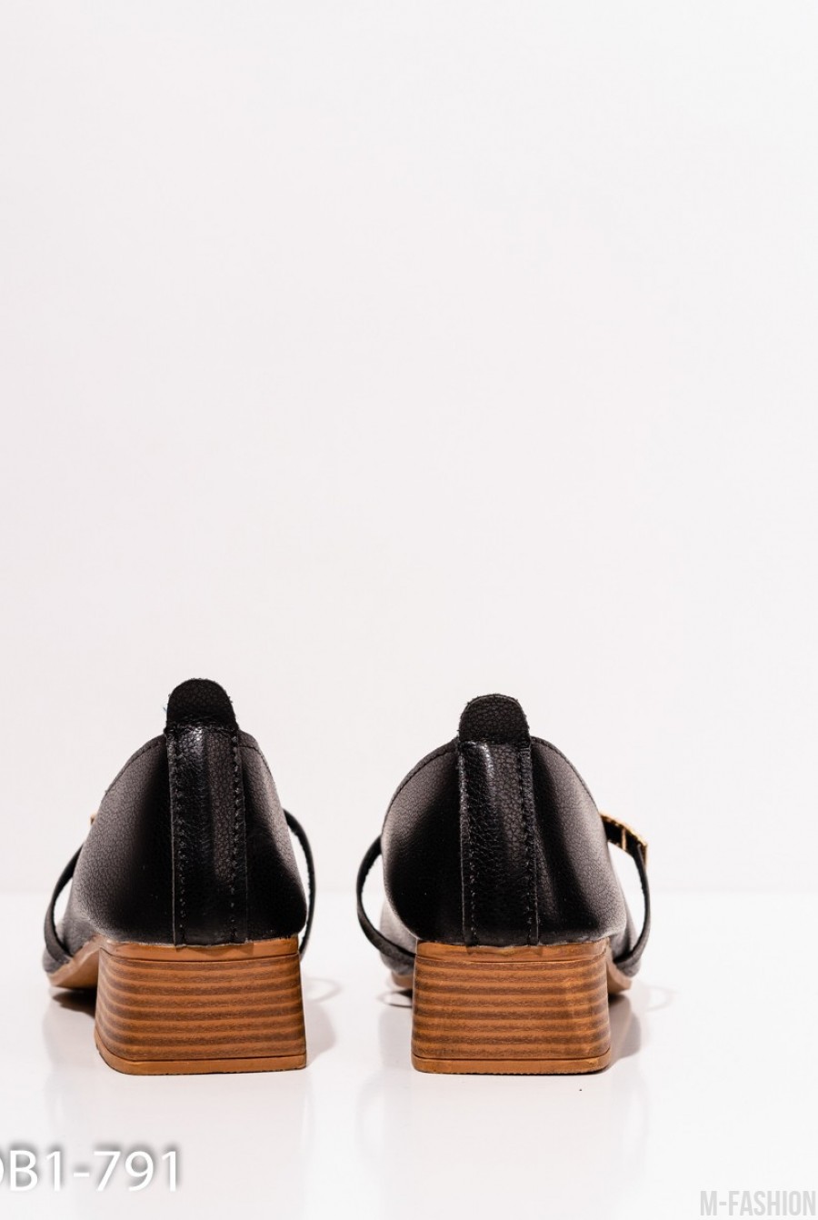 Черные туфли из эко-кожи с пряжкой- Фото 4