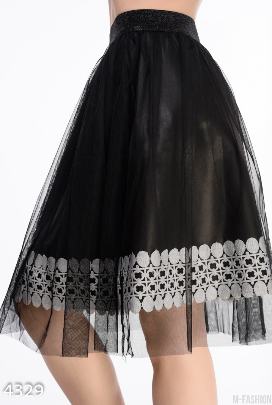 Пышная черная юбка с белым кружевом и фатиновым верхом- Фото 2