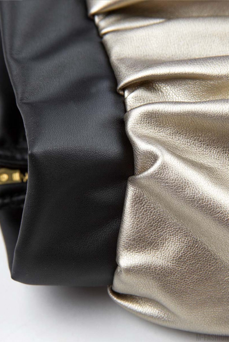 Золотистая юбка-колокол на молнии из эко-кожи- Фото 6