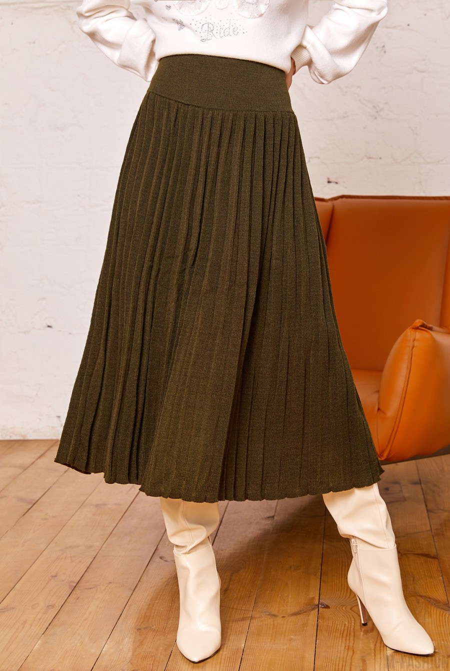 Шерстяная плиссированная юбка цвета хаки - Фото 1
