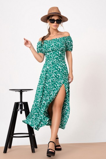 Зеленое ретро платье с разрезом