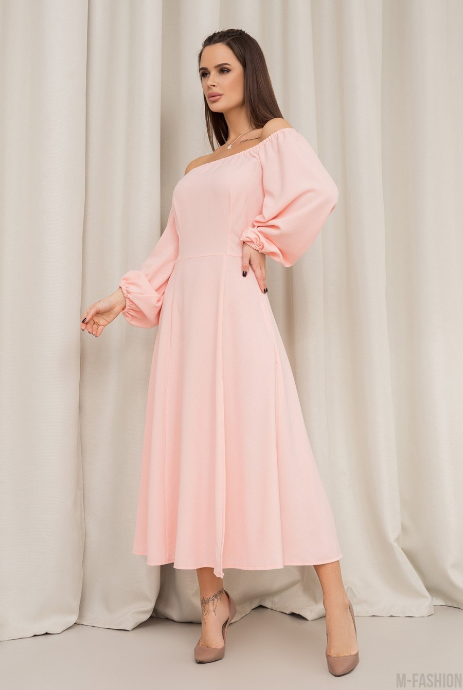 Розовое ретро платье с открытыми плечами - Фото 2
