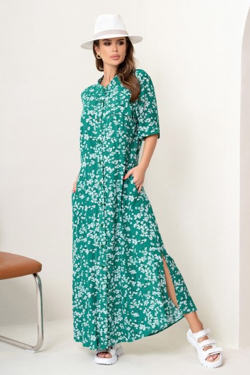 Зеленое цветочное платье-рубашка с разрезами