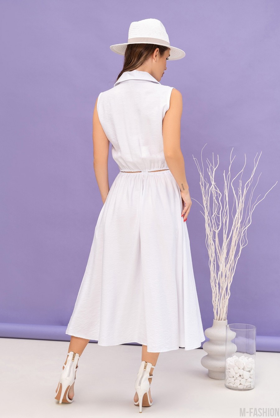 Белое льняное платье-рубашка с вырезами - Фото 3