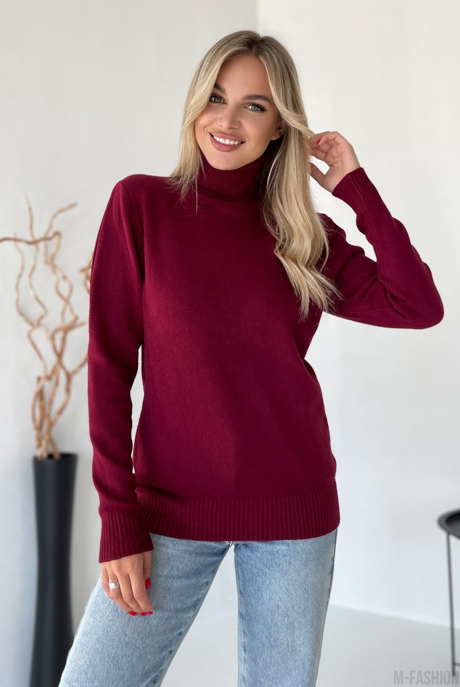 Бордовый кашемировый свитер с высоким горлом  - Фото 1